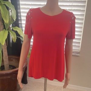Harlowe & Graham basic t-shirt women’s size S hi-low hem flattering fit like new